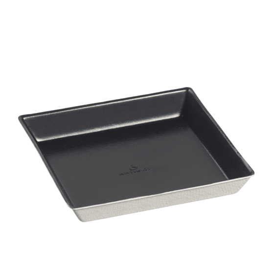 Piatto Quartz in polpa di canna nera laminato da 110x110mm